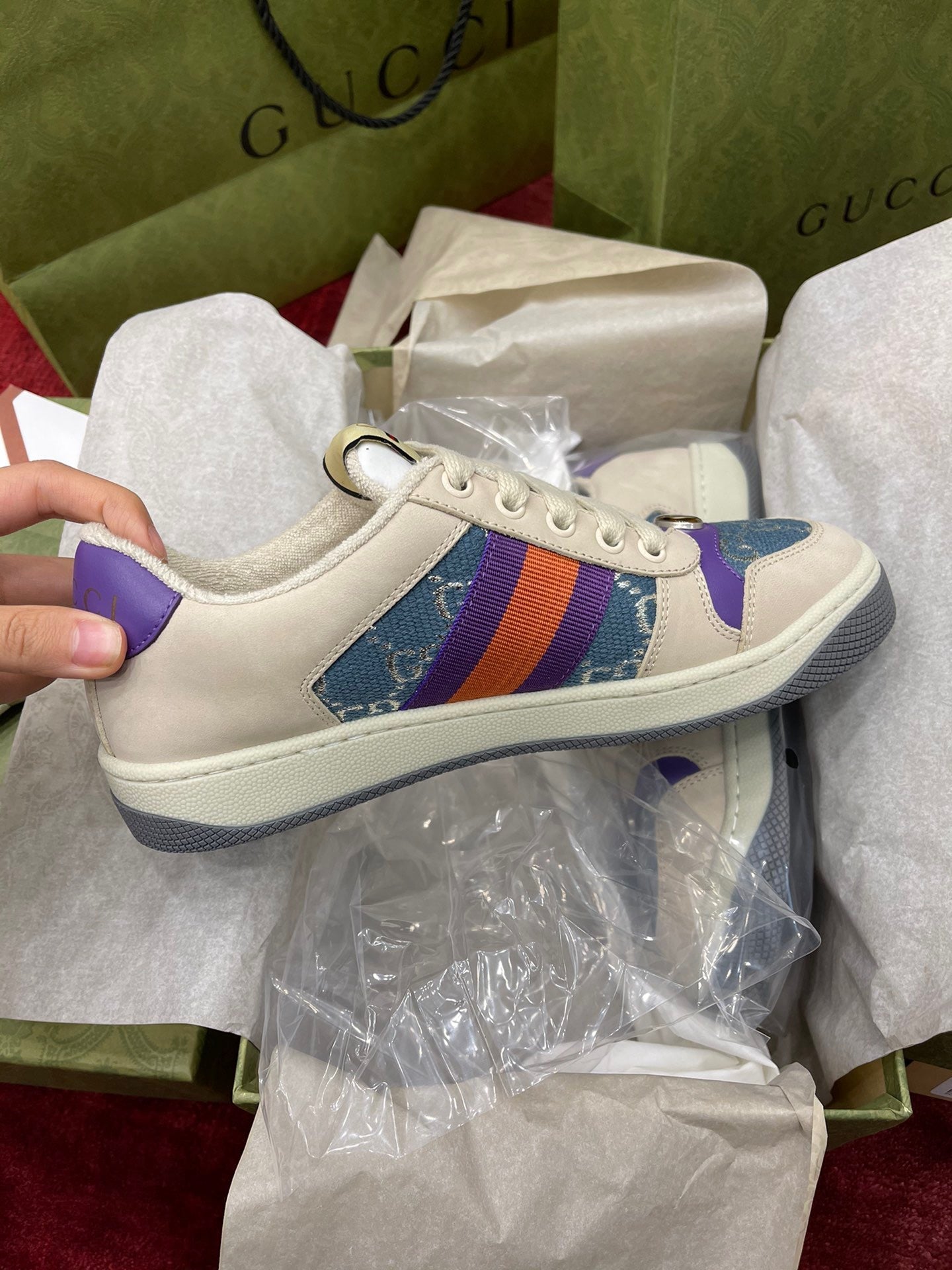 Sneakers & Shoes