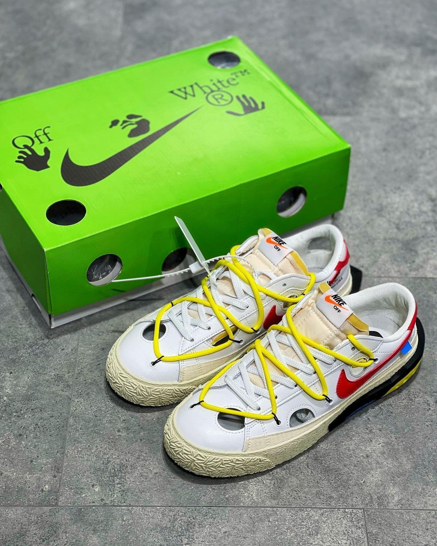 NKE Blazer Low 77 x Off-White