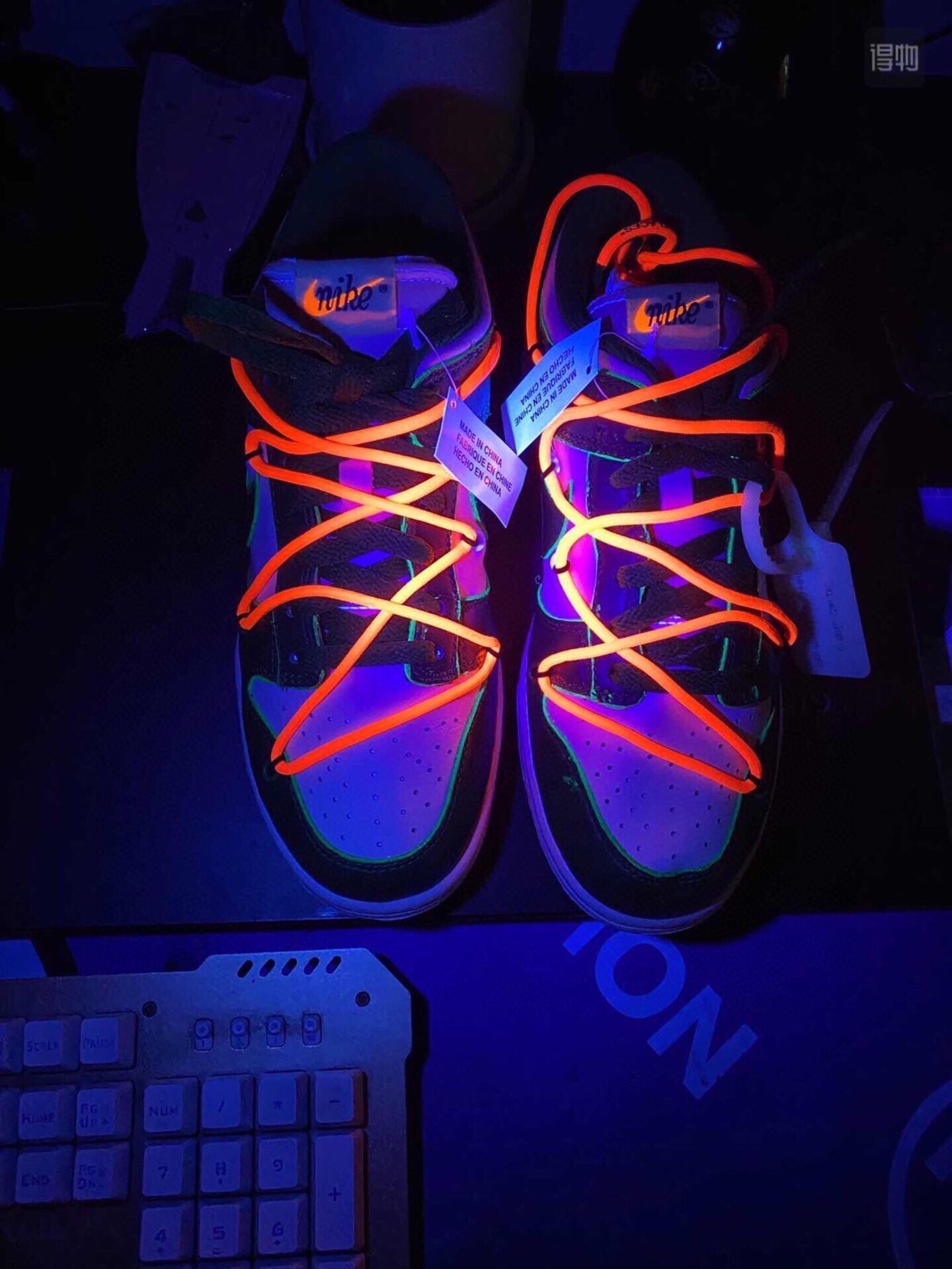 NKE x Off-White Dunk