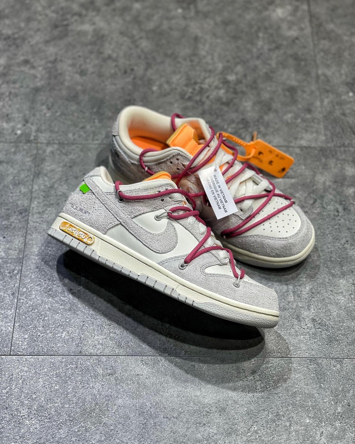 NKE Dunk x Off-White