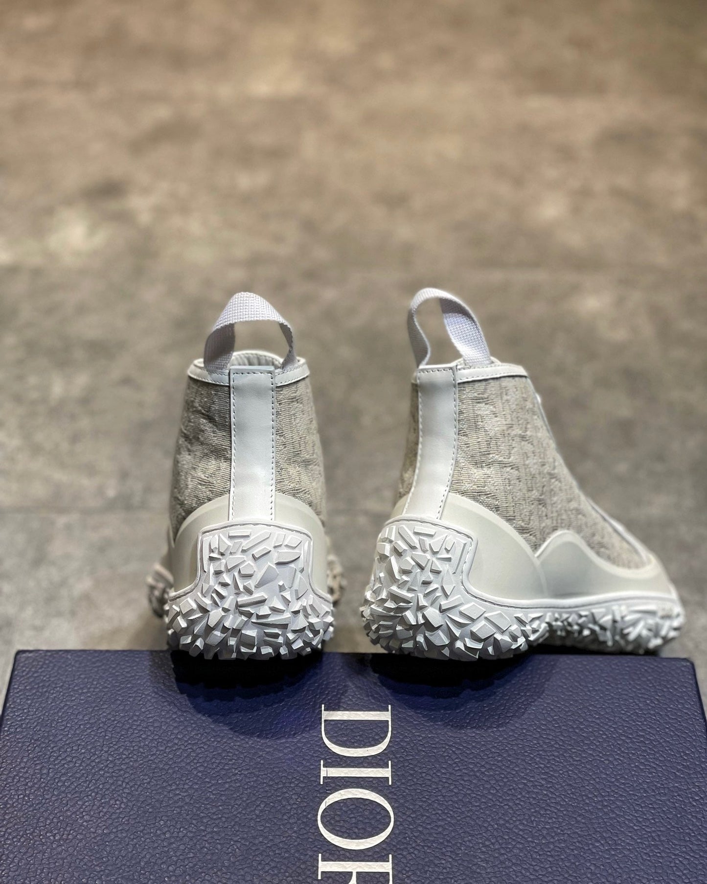 DIO Sneakers