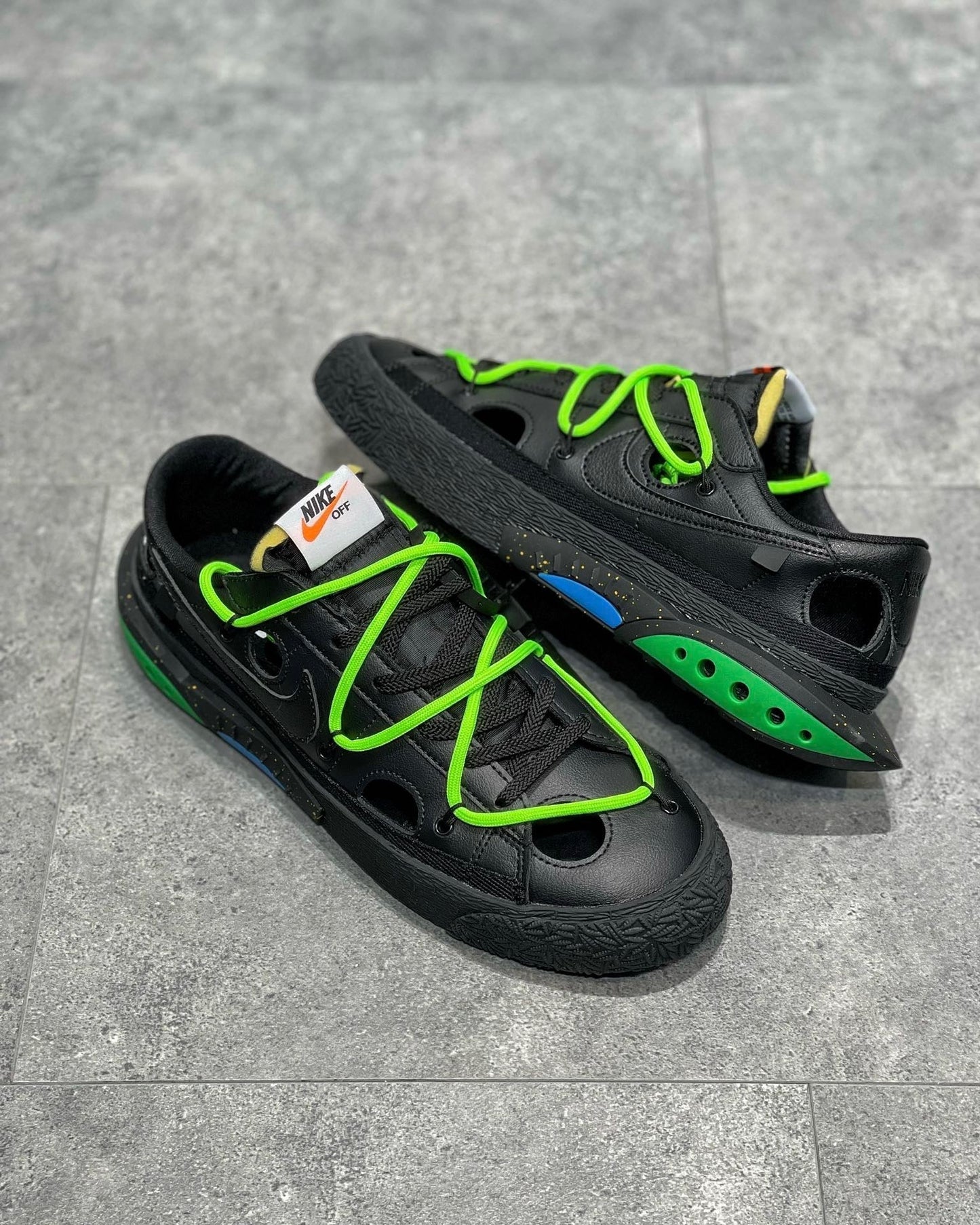 NKE Blazer Low 77 x Off-White