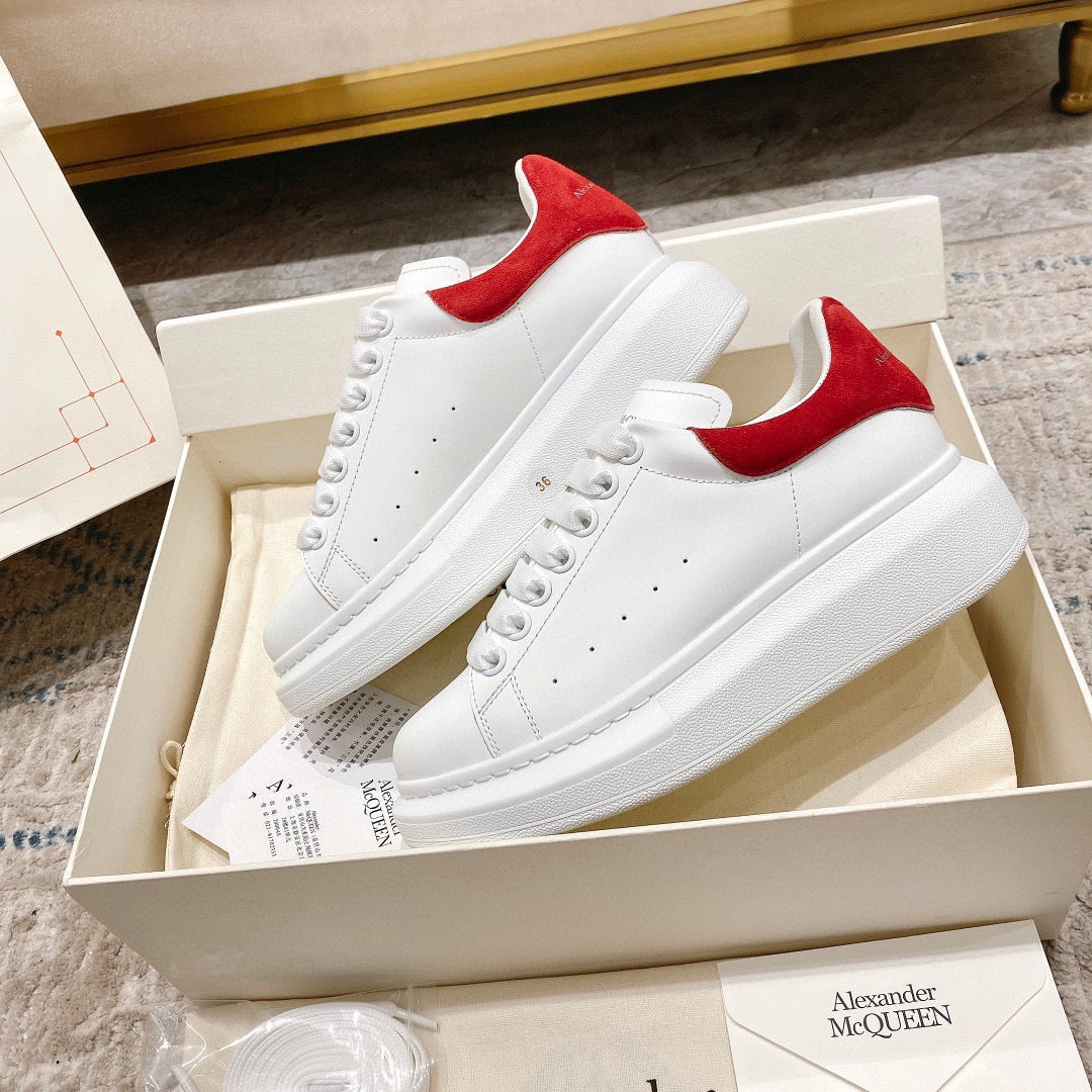 Sneakers & Shoes