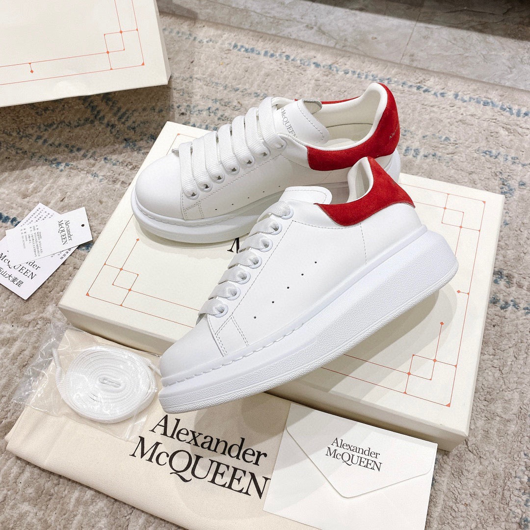 Sneakers & Shoes