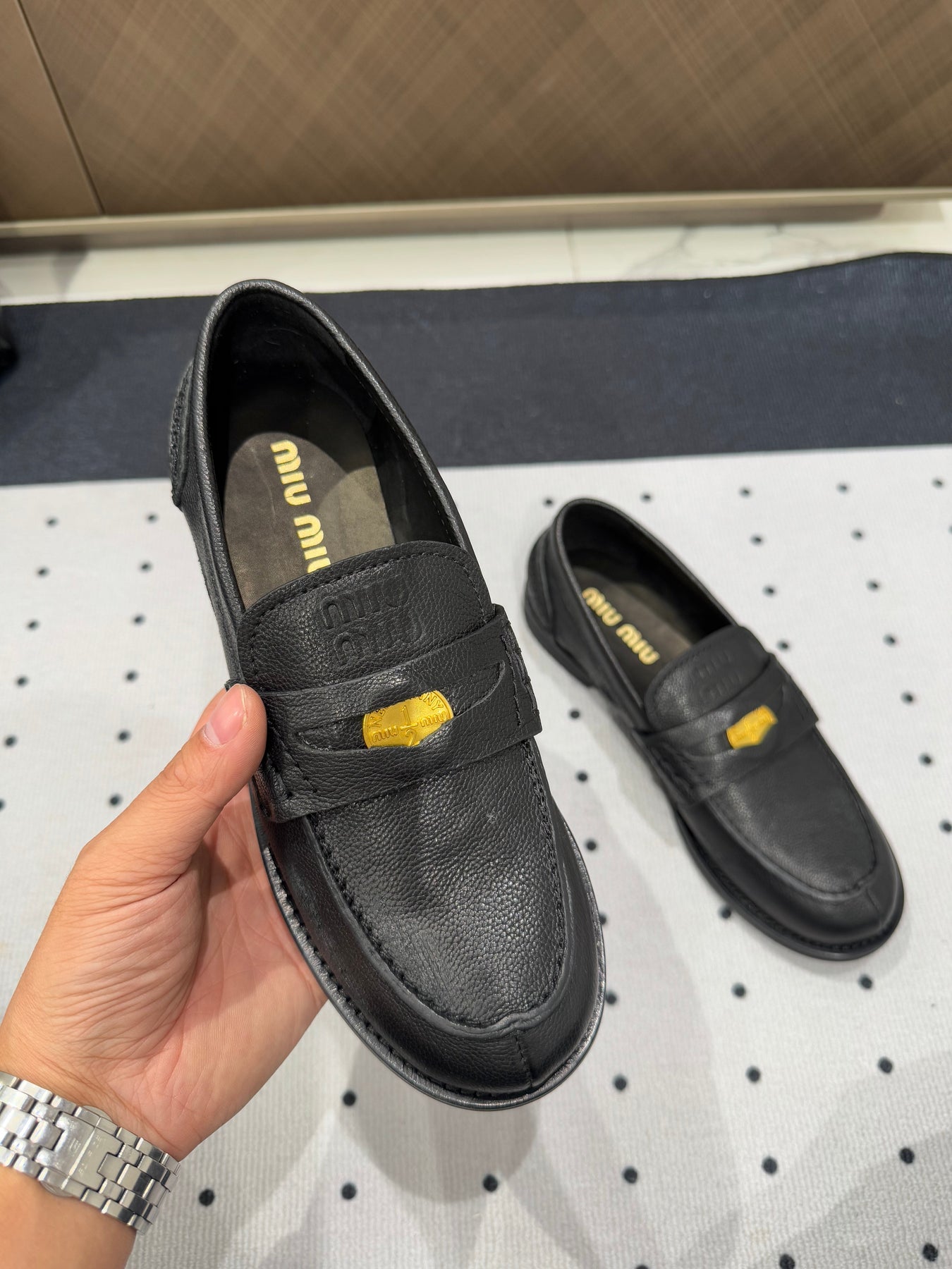 PENNY LOAFERS WITH GOLD COIN IN BLACK CALFSKIN