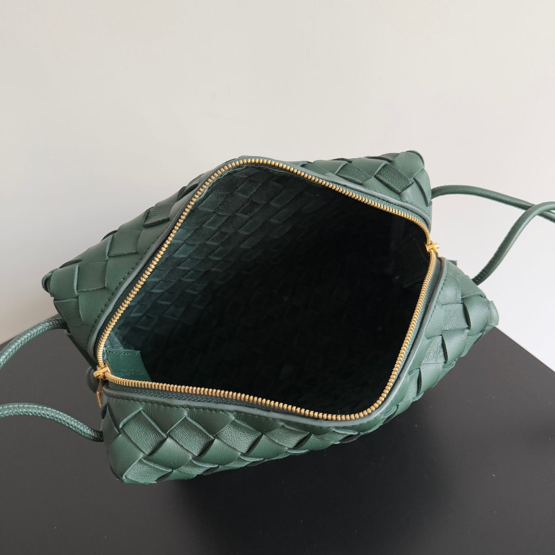 MINI LOOP CAMERA BAG 22 IN DARK GREEN CALFSKIN