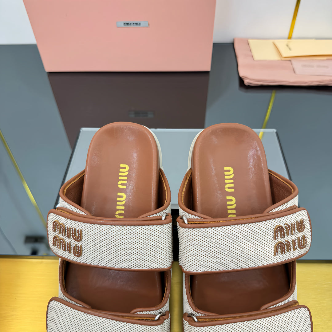 PLATFORM SANDALS IN BROWN EVA SOLE WHITE WITH BROWN POLKA DOTS