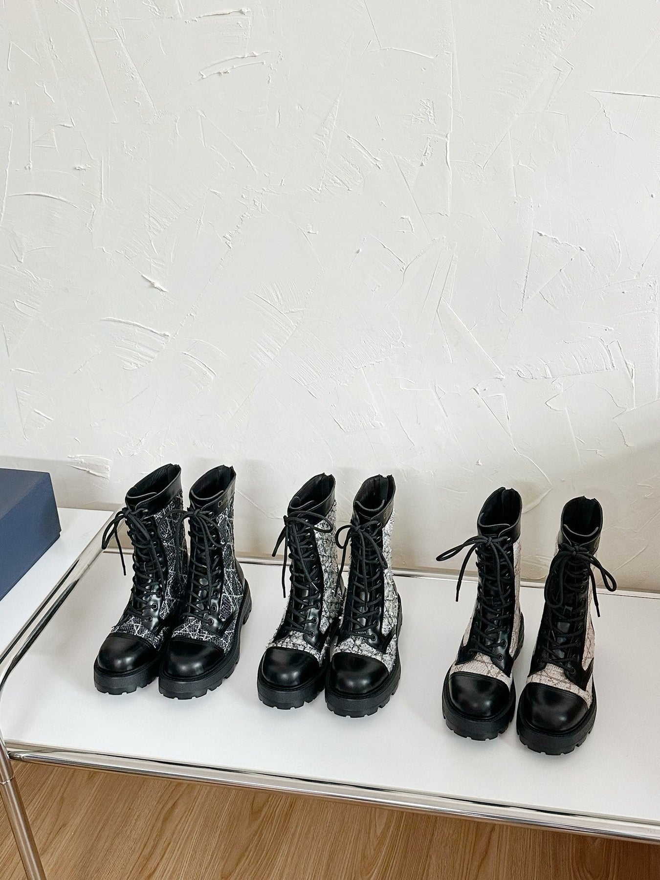 D-UNIT ANKLE BOOT BLACK CALFSKIN WITH CANNAGE TWEED