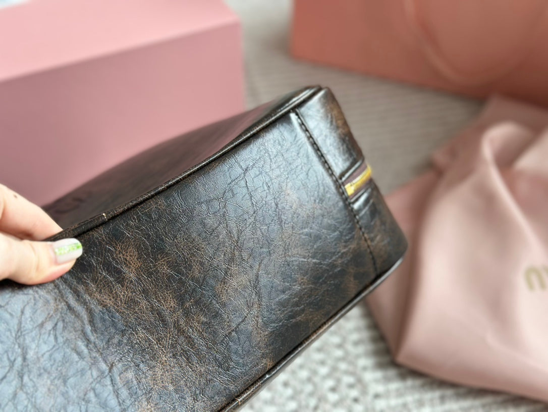 BEAU 34 BAG IN SAND/COFFEE CALFSKIN