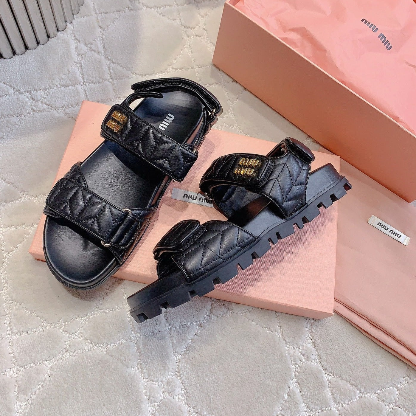 Sandals Black Sheepskin With Horizontal Straps