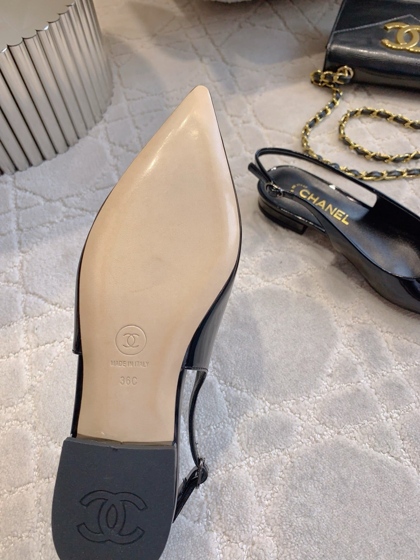 FLAT SLINGBACKS 2 CM IN BLACK PATENT CALFSKIN