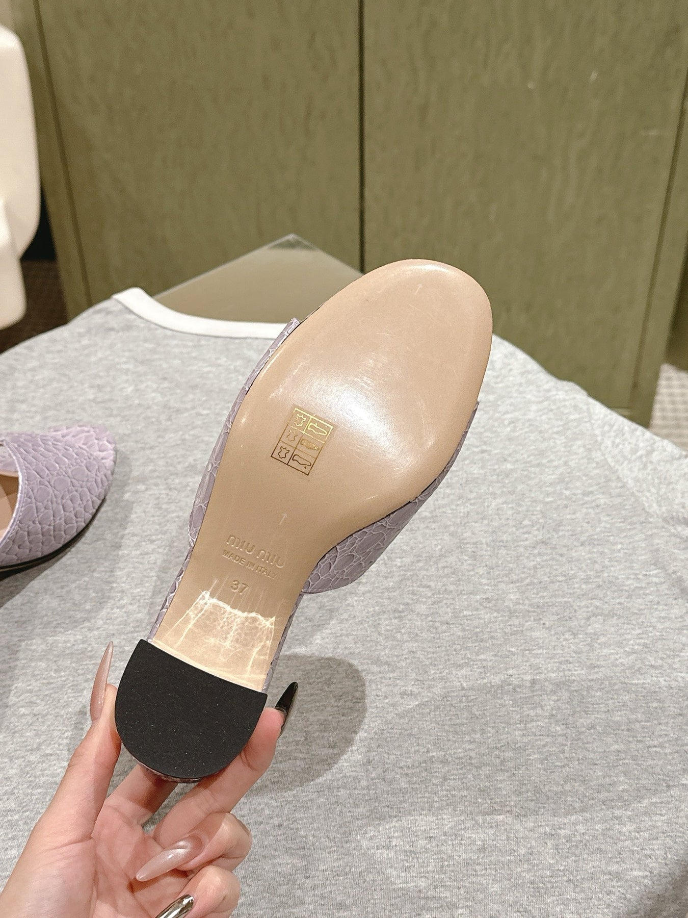 JEWELLED HEEL 55 MULE SANDALS IN PASTEL PURPLE CALFSKIN