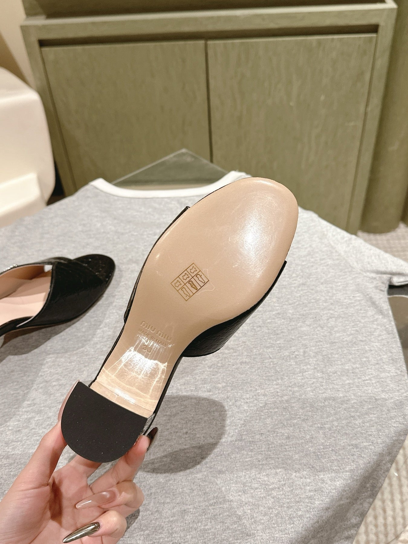 JEWELLED HEEL 55 MULE SANDALS IN BLACK CALFSKIN