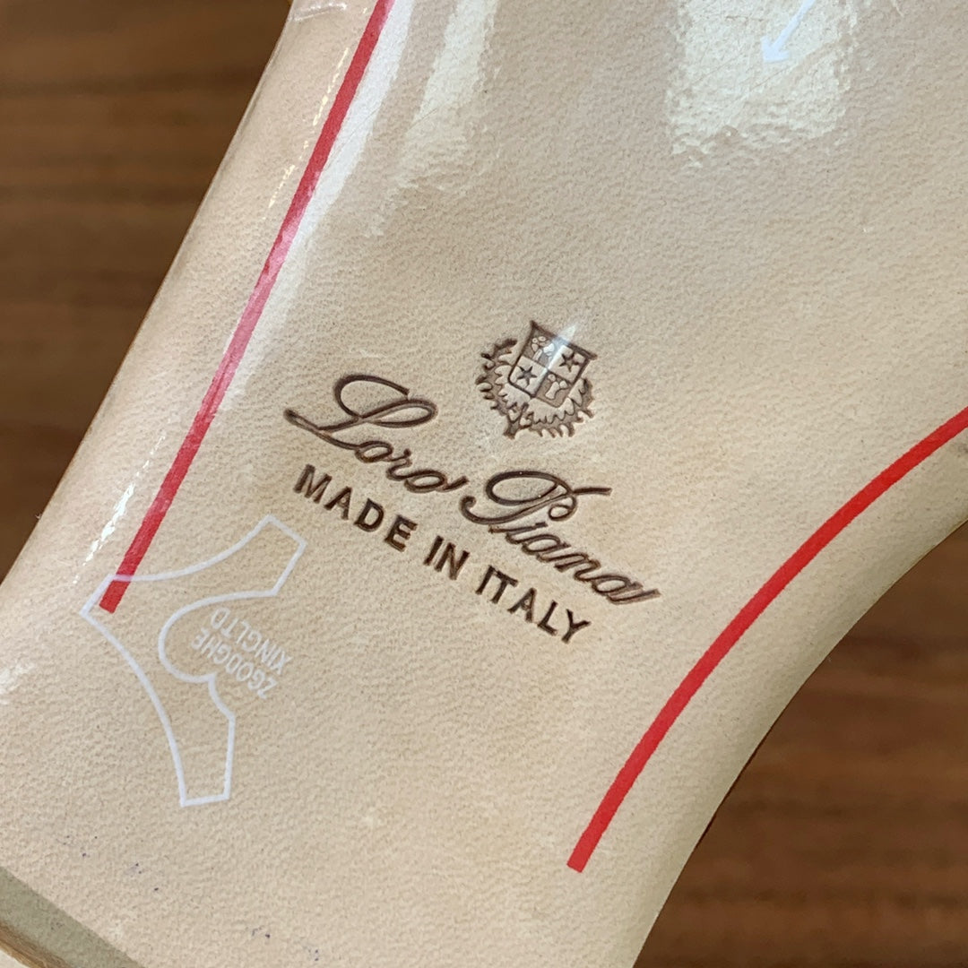 FLAT SLIPPERS IN LIGHT BROWN LAMBSKIN OSTRICH SKIN