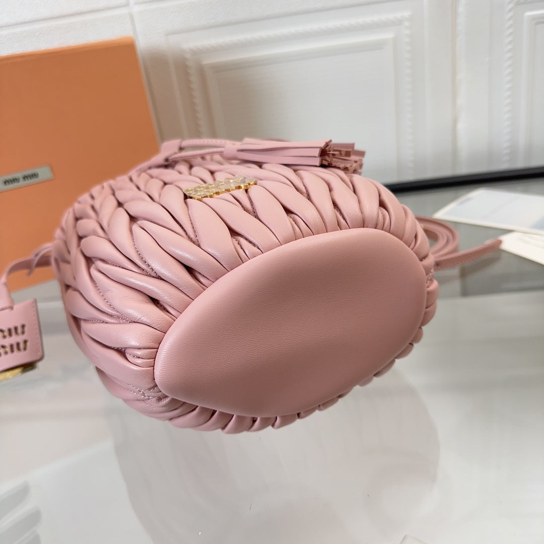 MATELASSÉ HANDBAG 20 IN LIGHT PINK LAMBSKIN