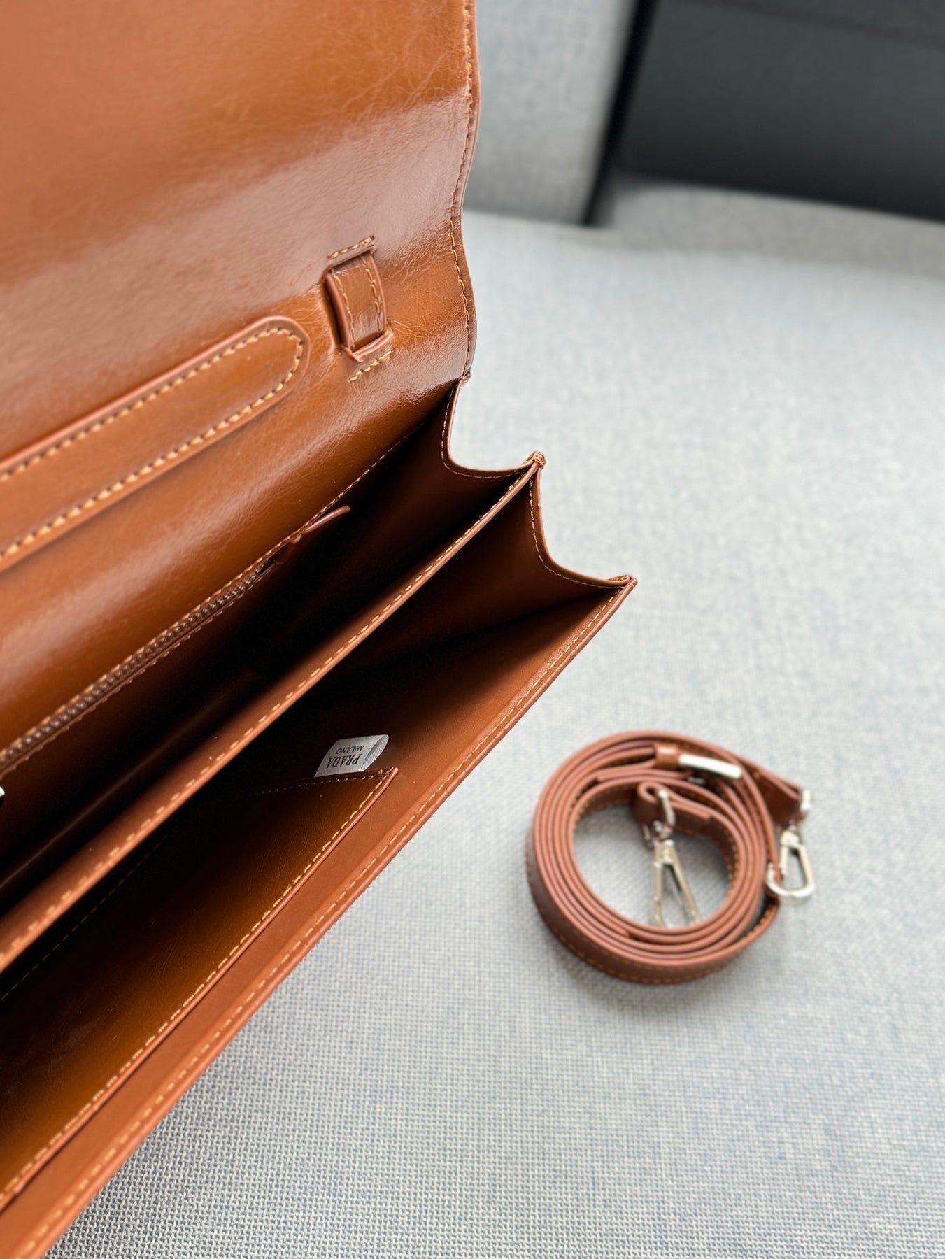 GALLERIA SHOULDER BAG 27 IN BROWN CALFSKIN