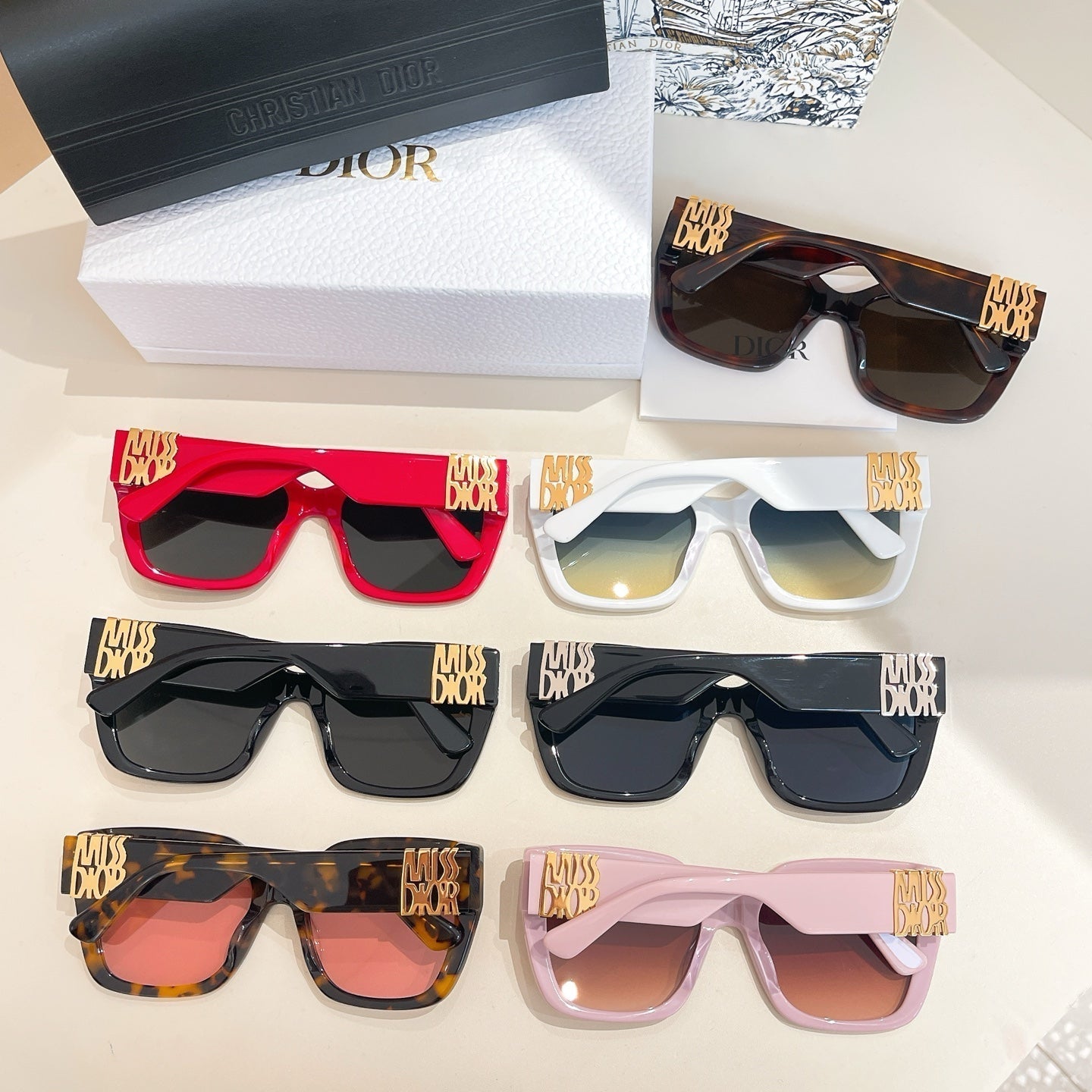 MONTAIGNE SUNGLASS MISSDIORS2F 581617 IN ACETATE