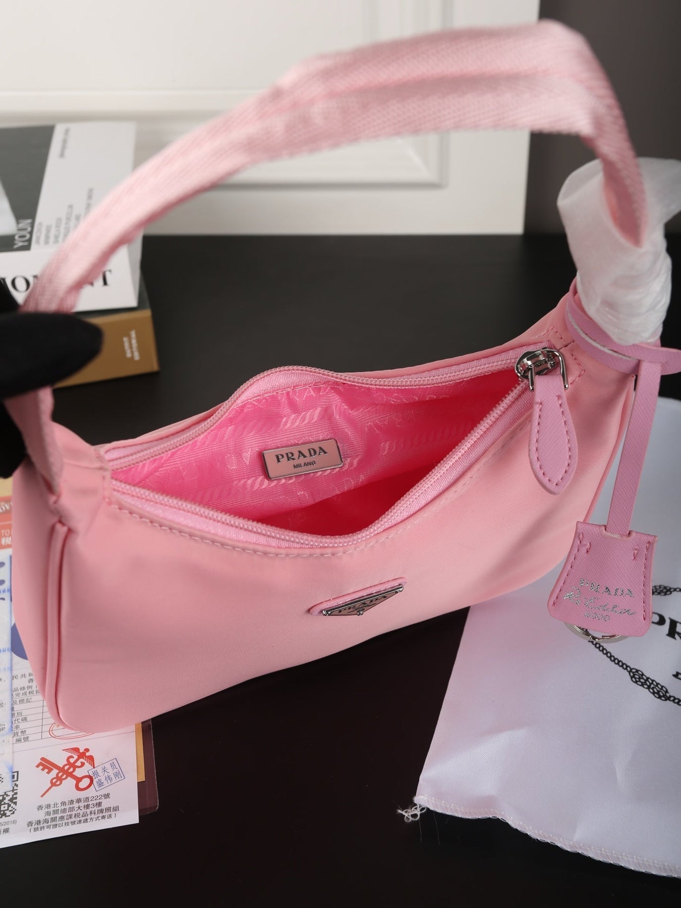 HOBO RE-EDITION BAG 22 IN BABY PINK RE-NYLON