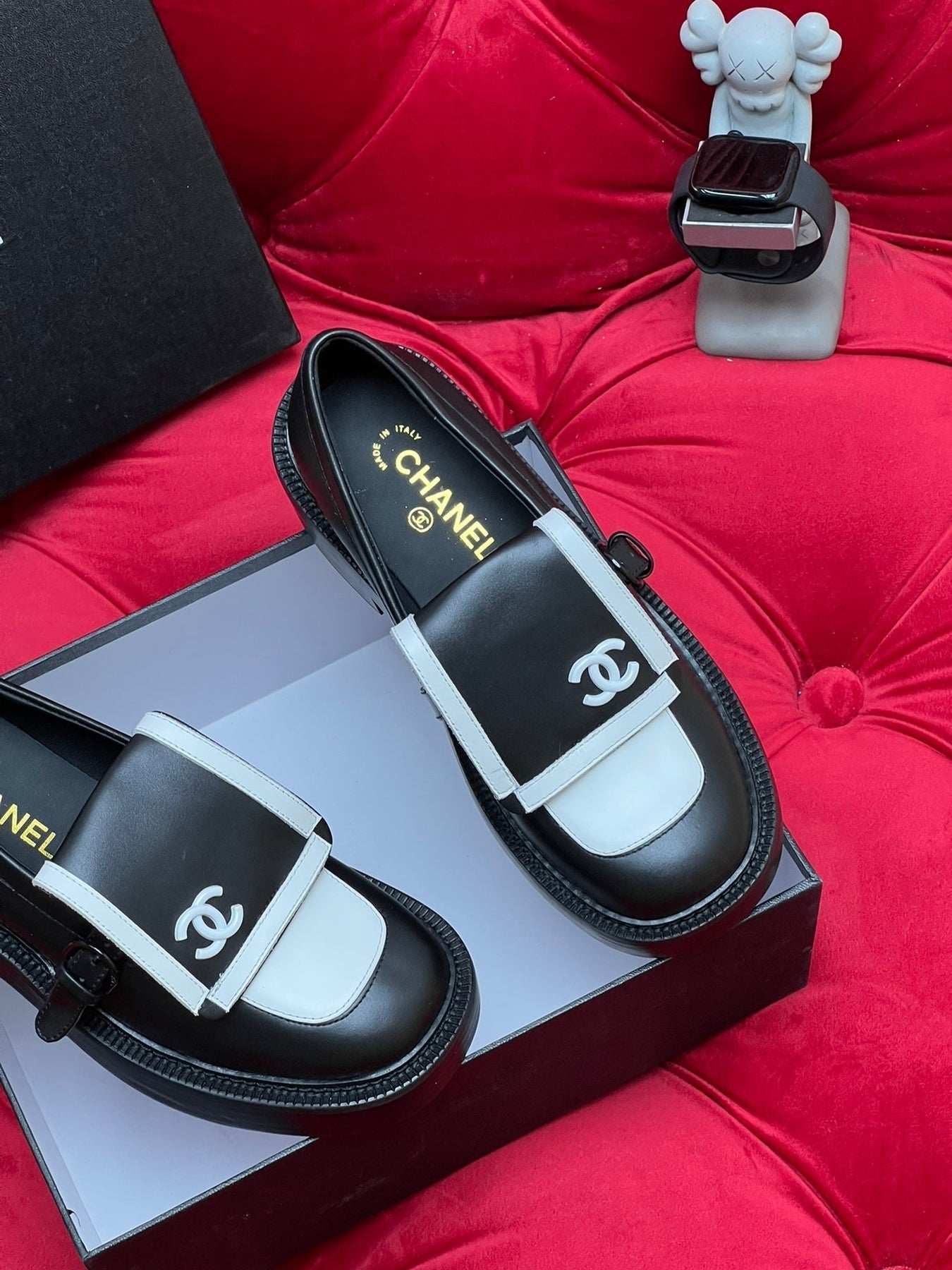 CC MOCCASIN LOAFER IN BLACK MIX WHITE LAMBSKIN