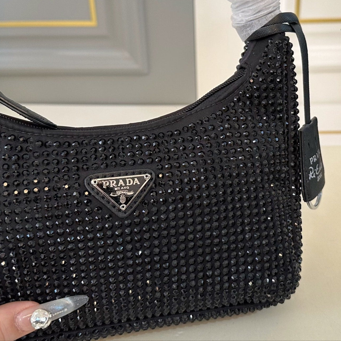 RE-EDITION HOBO SHOULDER BAG 21 IN BLACK STUDDED RE-NYLON