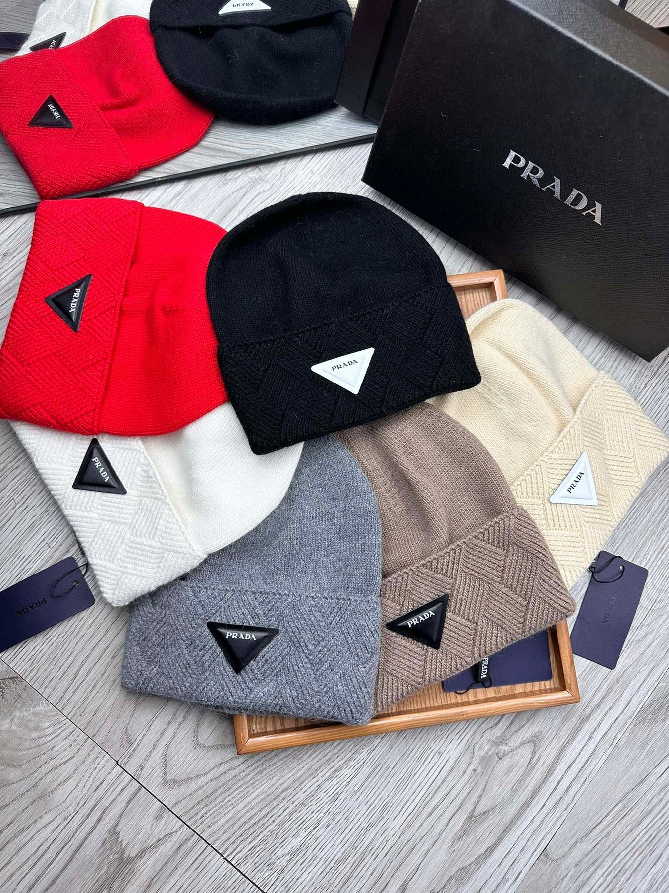 BEANIE HAT IN SHADOW GRAY WOOL AND RABBIT FUR 342034