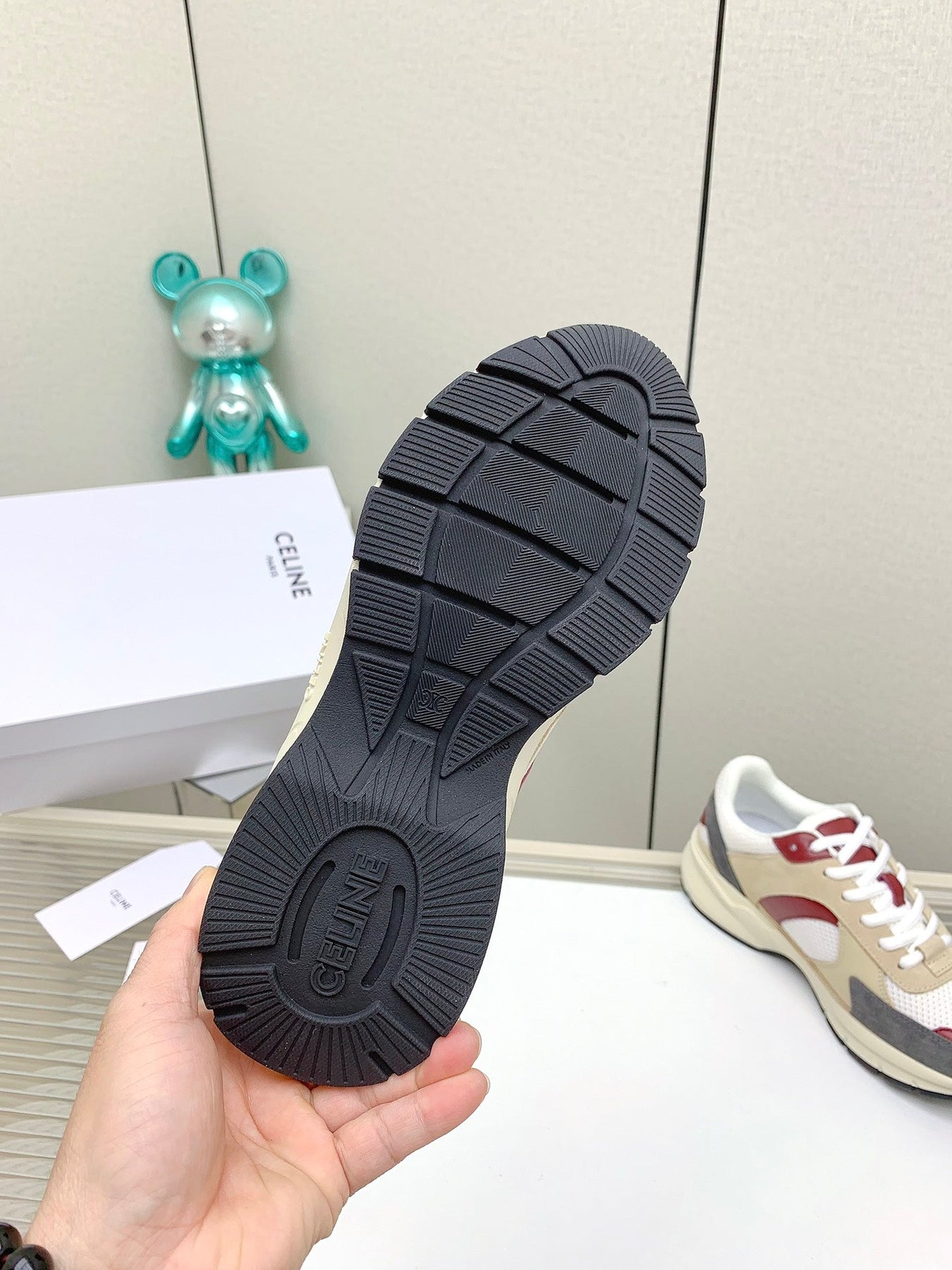 RUNNER CR-03 LOW LACE-UP IN WHITE MESH AND BEIGE CALFSKIN