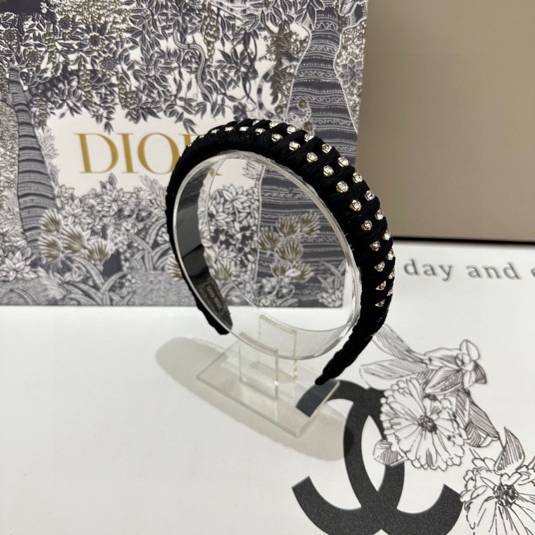 HAIRBAND IN BLACK FELT FABRIC DIAMOND-EMBELLISHED 230830