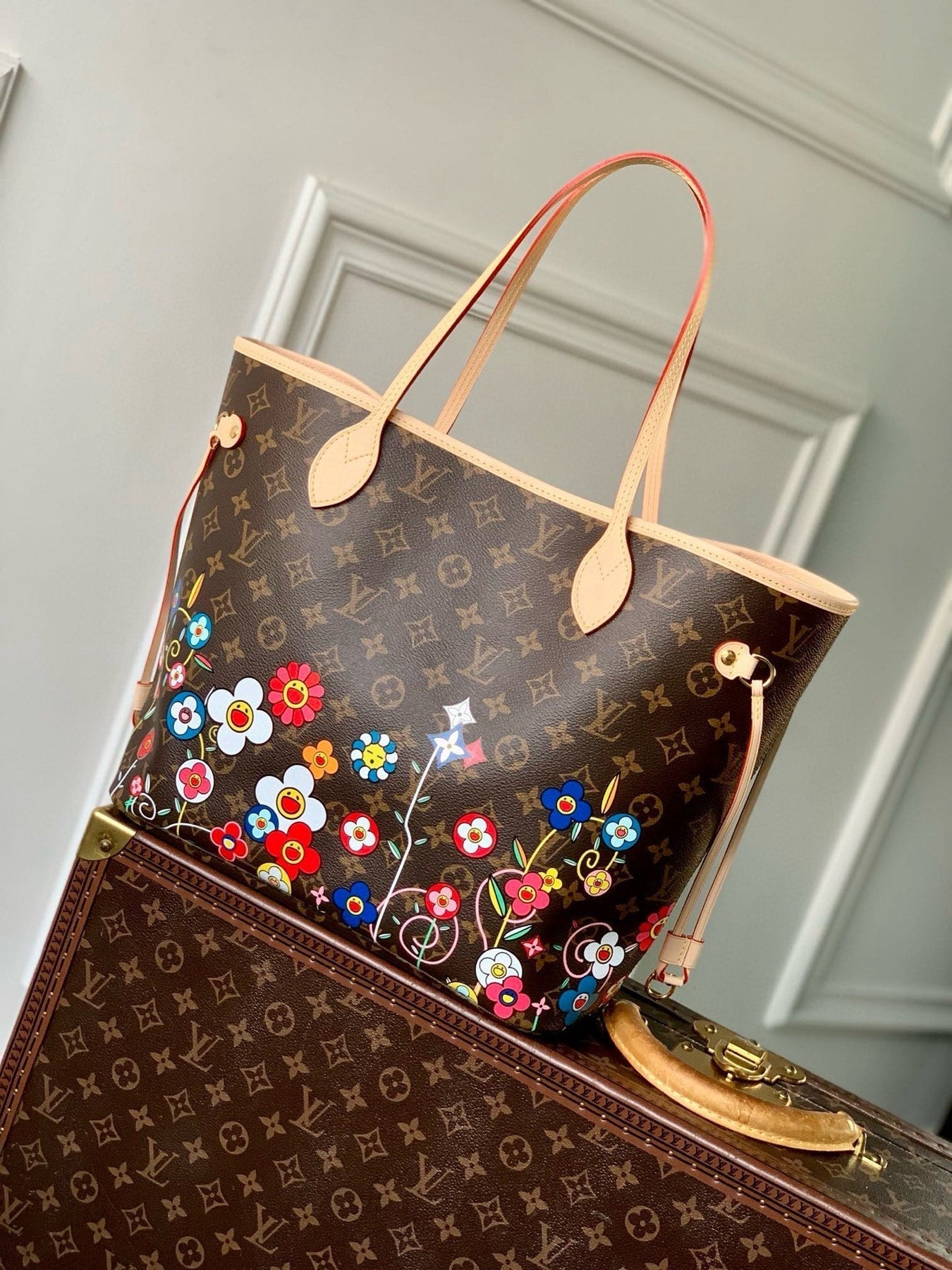NEVERFULL TOTE BAG 31 IN MULTICOLOR FLORAL CANVAS