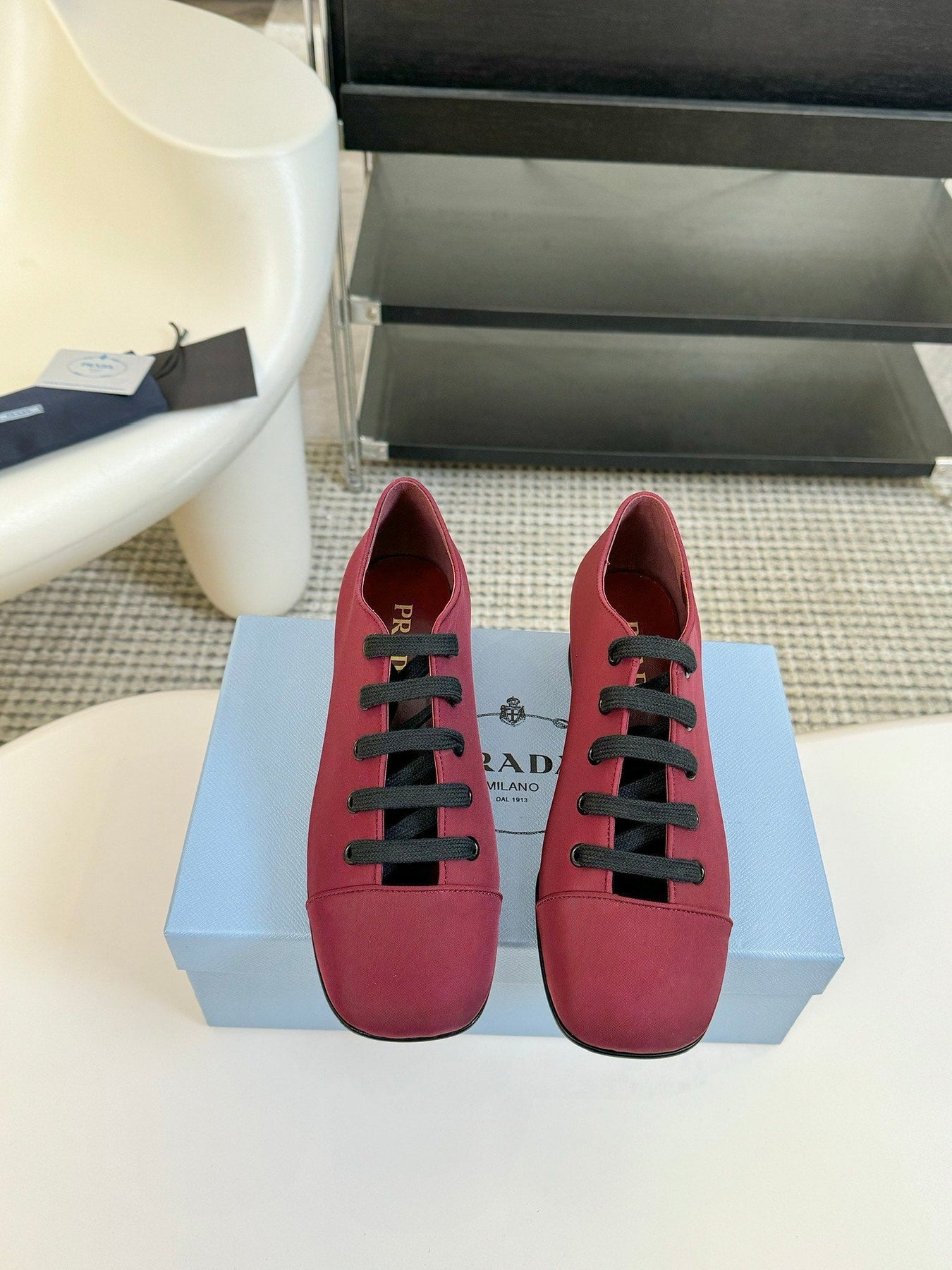 LACE-UP HIGH SHOES IN VERMILLION RED CANVAS