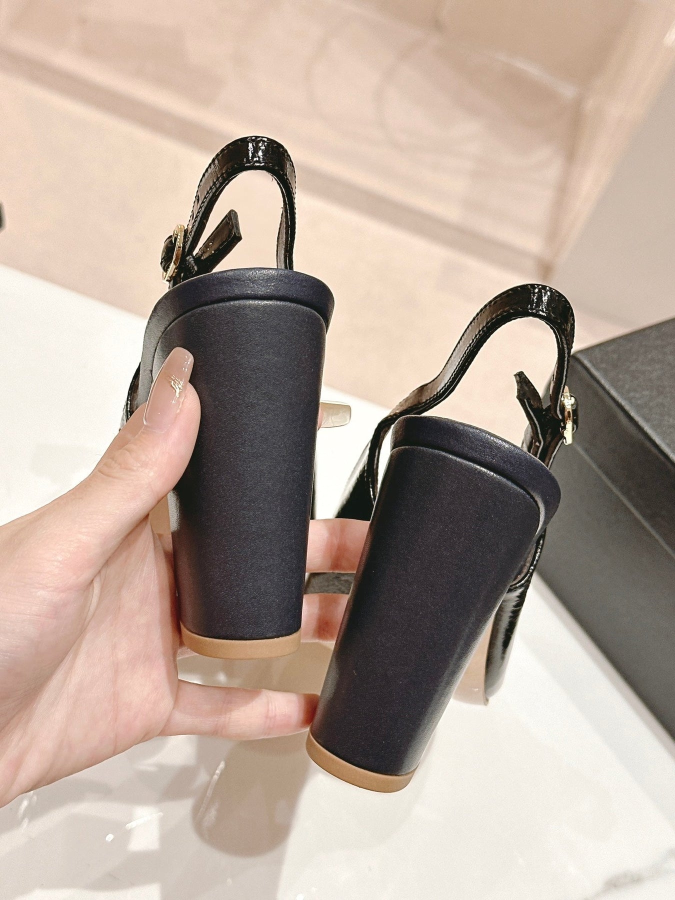 HIGH SLINGBACKS BLACK MIX VIOLET SHEEPSKIN