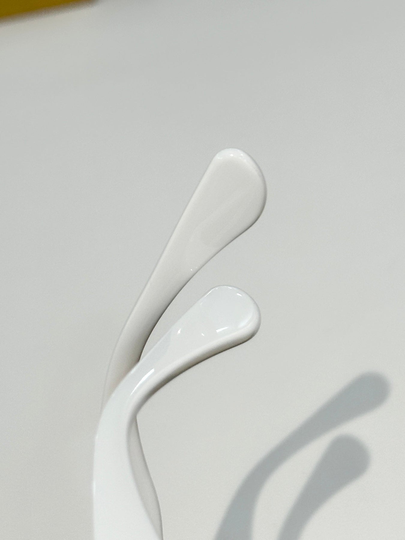 CAT EYE SUNGLASSES CH5537Q IN ACETATE CHAIN METAL