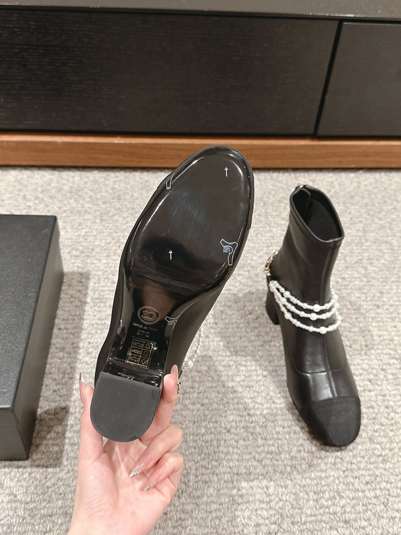 CC LOW CUT BOOTS IN BLACK STRETCH LAMBSKIN AND GROSGRAIN WITH PEARL CHAIN