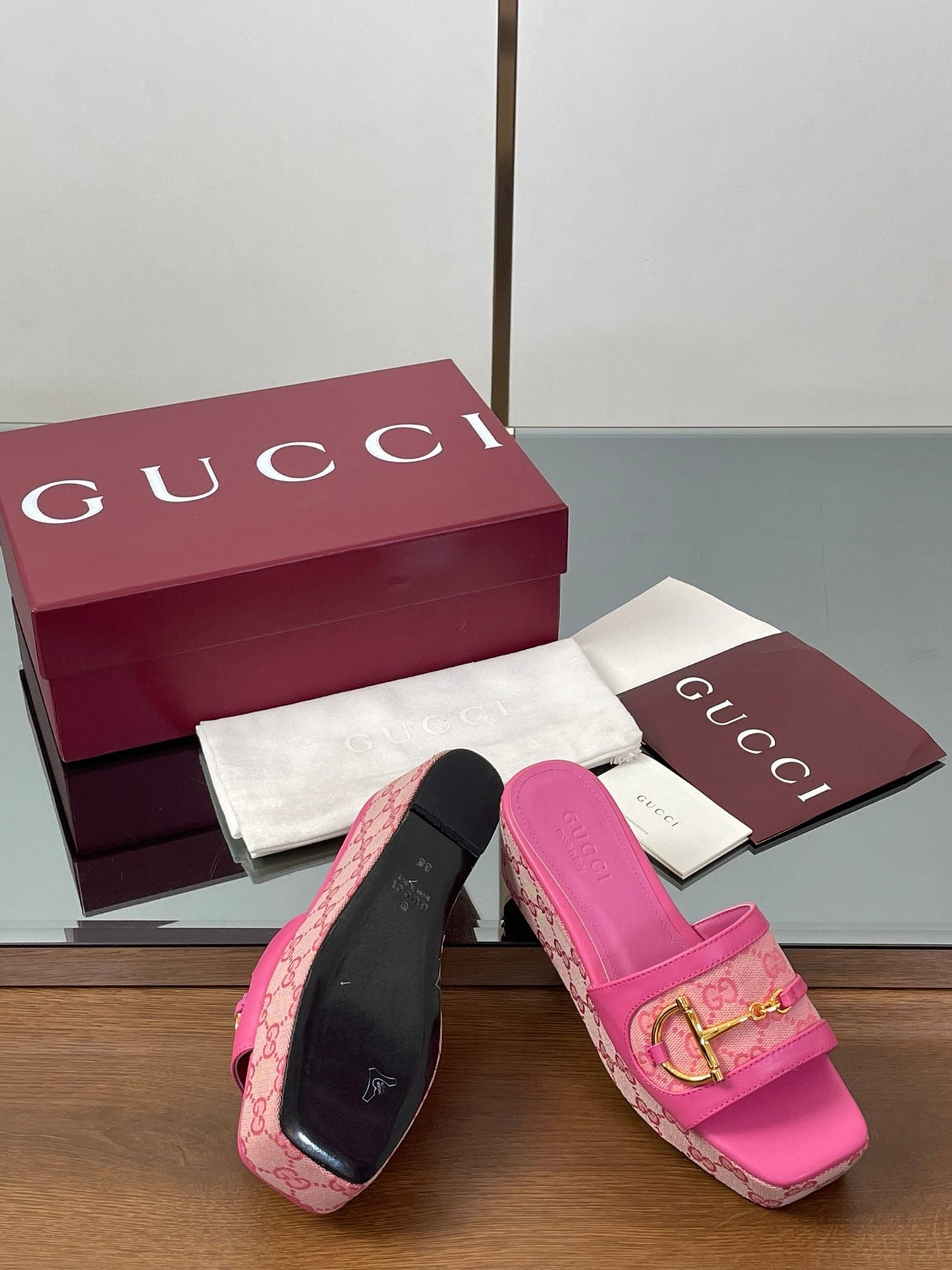 HIGH 6.3 CM WEDGE SANDALS IN PINK CALFSKIN AND FABRIC