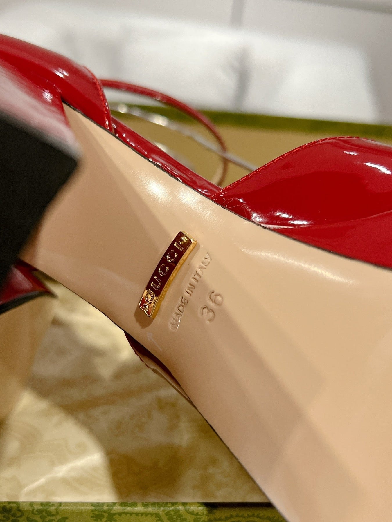 GG CRYSTALS PLATFORM PUMPS SCARLET CALFSKIN