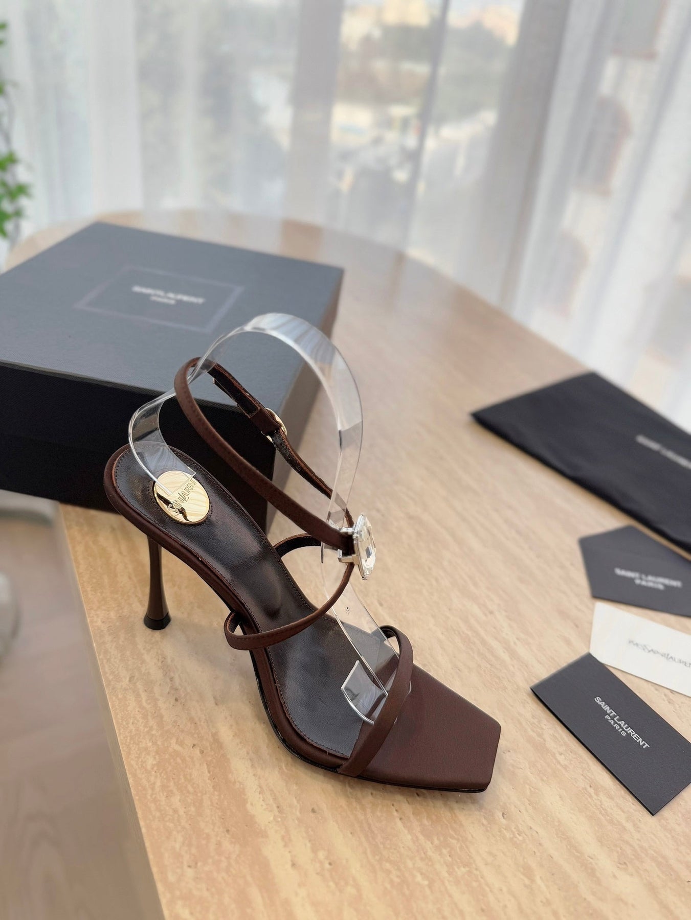 HIGH HEEL SANDAL 10 CM IN CHOCOLATE BROWN SATIN CREPE AND CRYSTAL