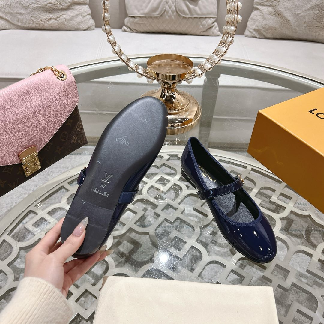 MARY JANE SHOES IN AEGEAN BLUE PATENT CALFSKIN