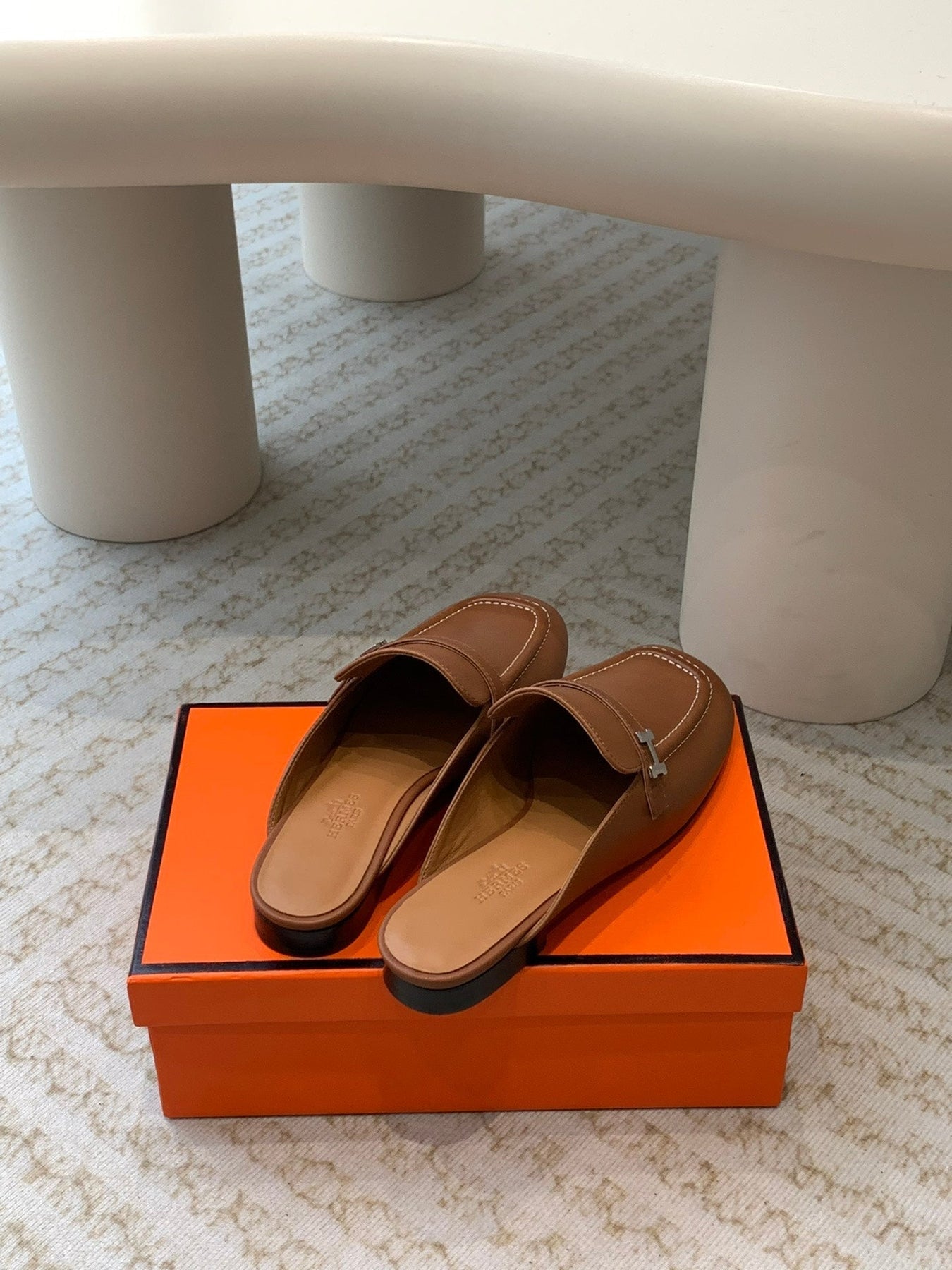 IENA MULE CARAMEL CALFSKIN