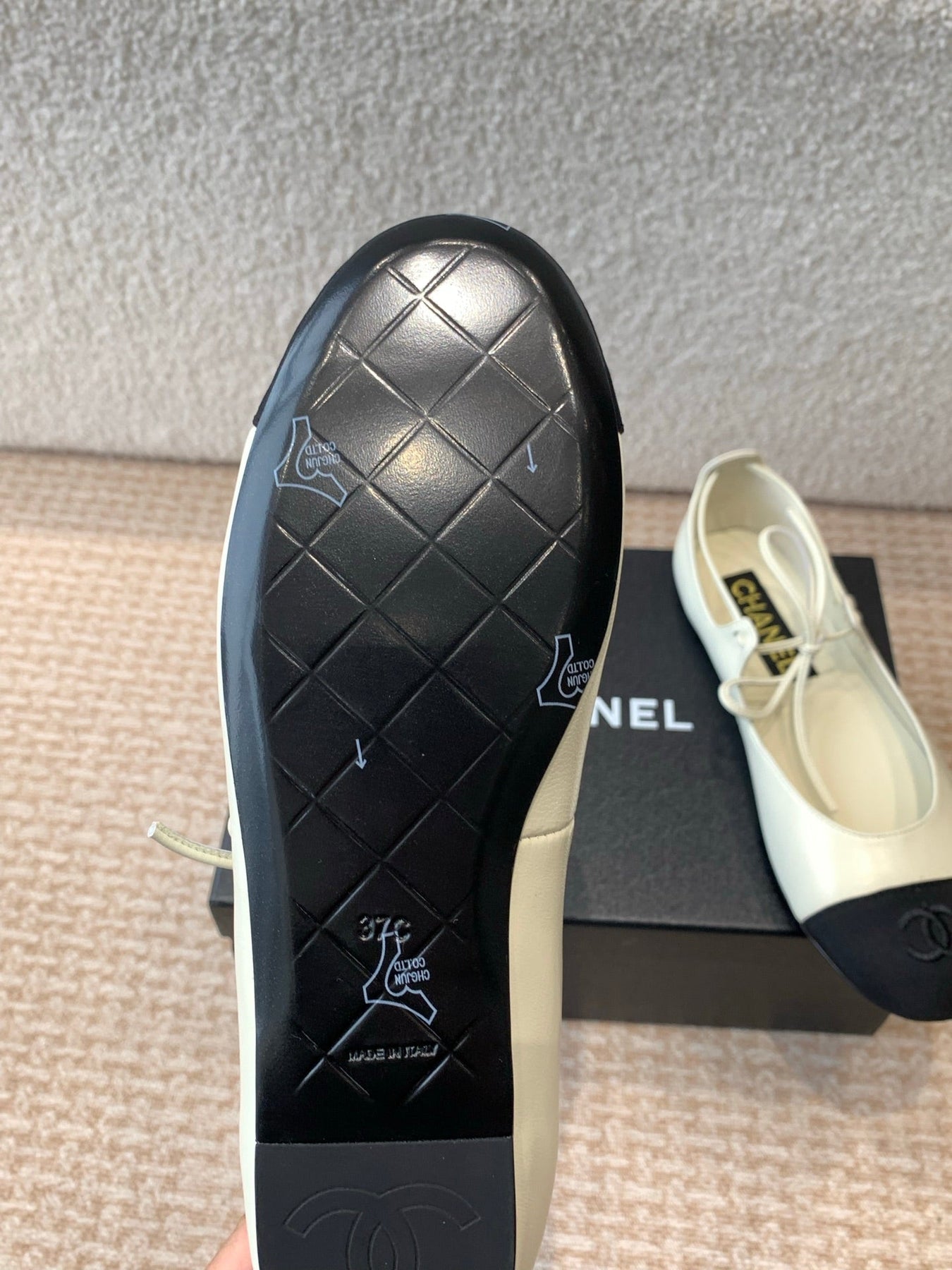 MARY JANE BALLERINA IN WHITE LAMBSKIN