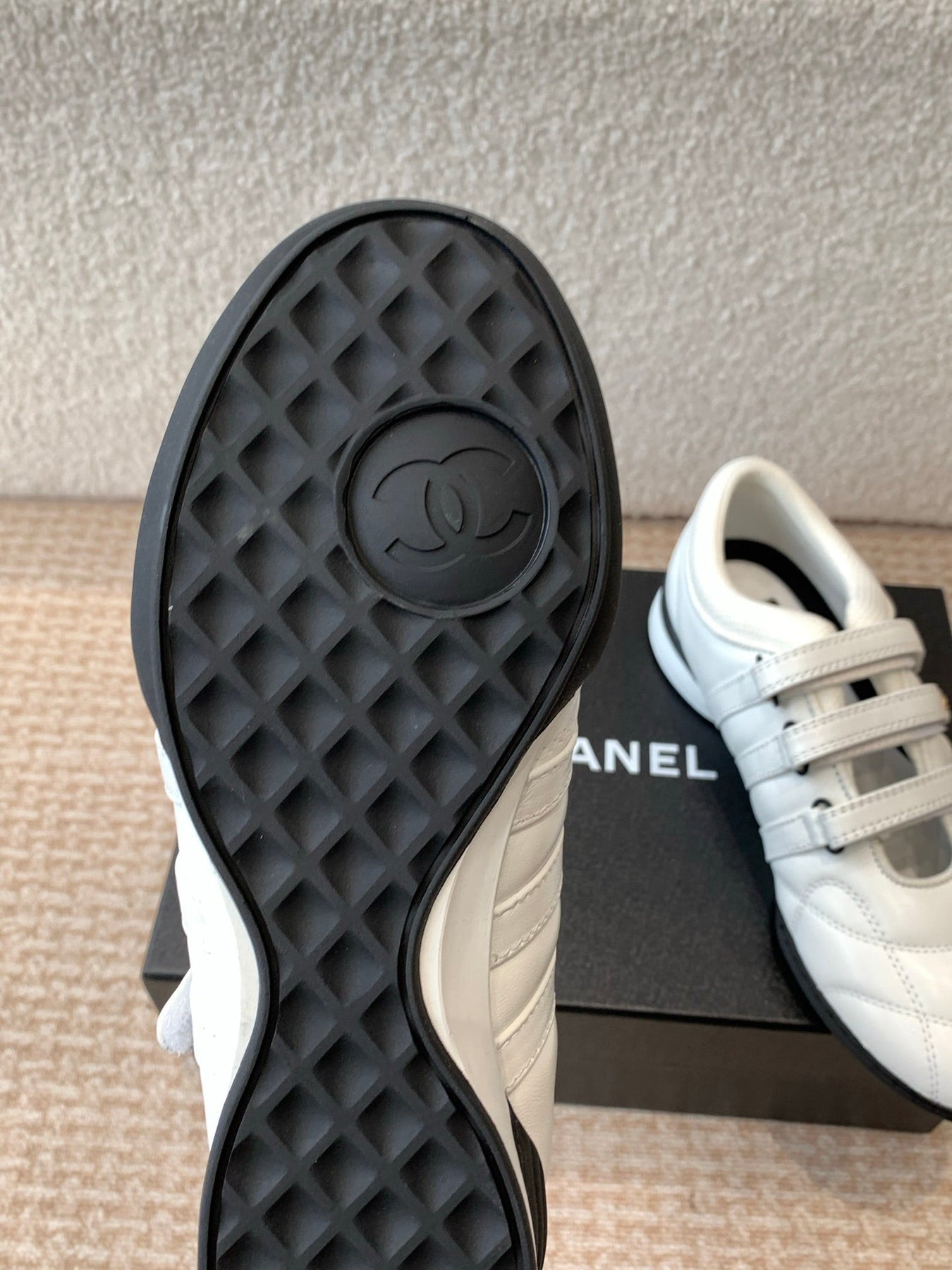 MARY JANE SNEAKERS IN WHITE LAMBSKIN