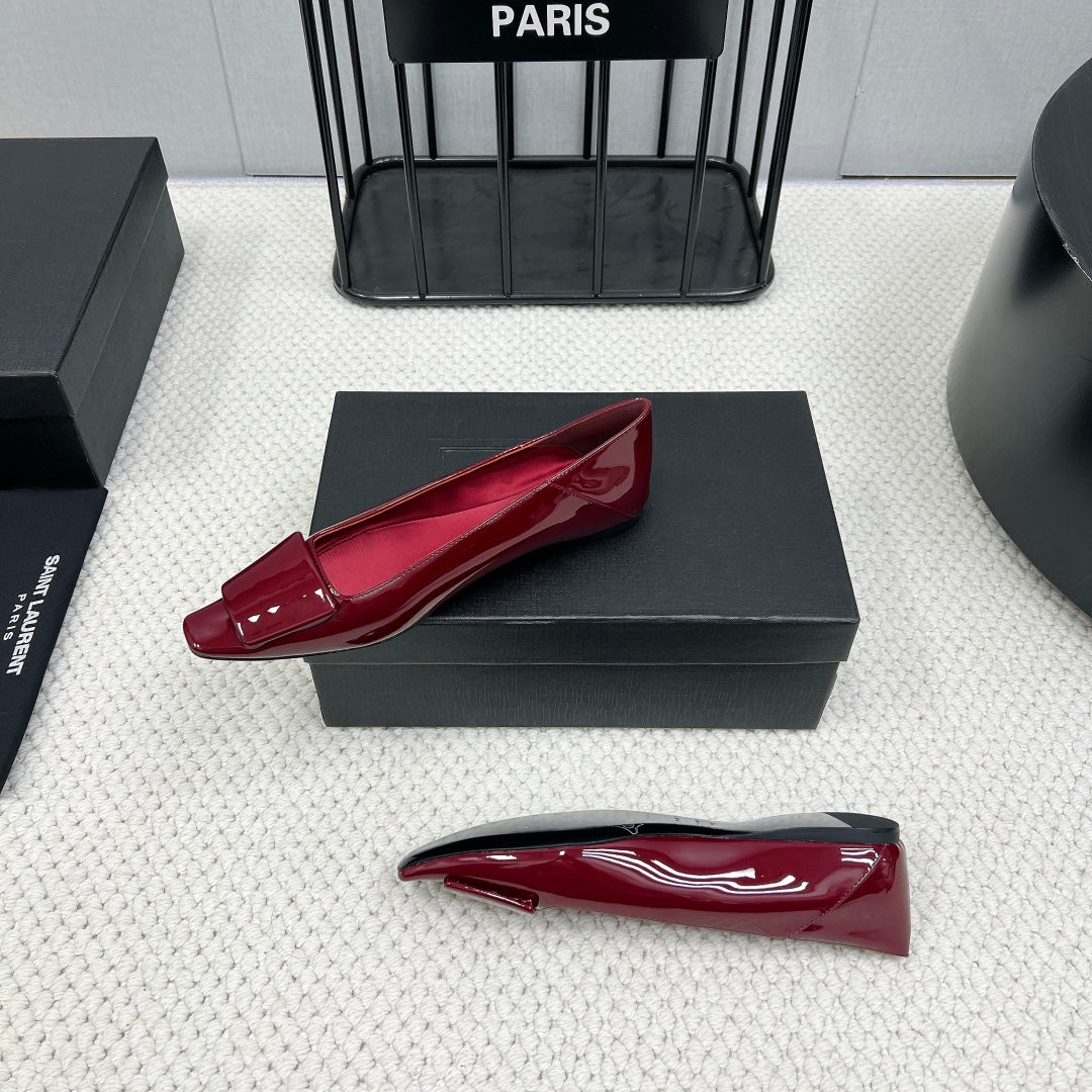 POPPY BALLET FLATS IN BURGUNDY RED GLOSSY LAMBSKIN