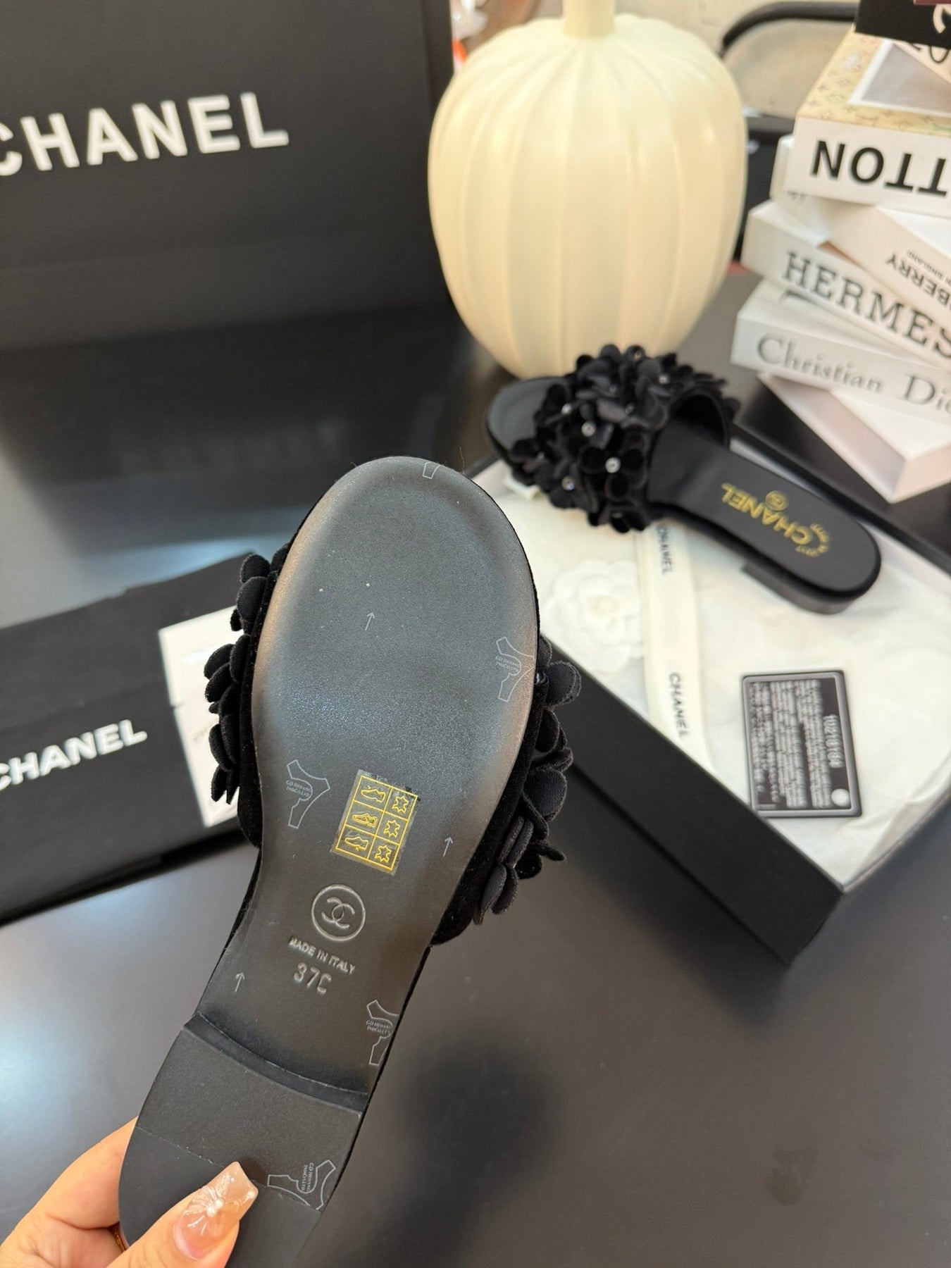 FLAT MULE 15 MM IN BLACK VELVET