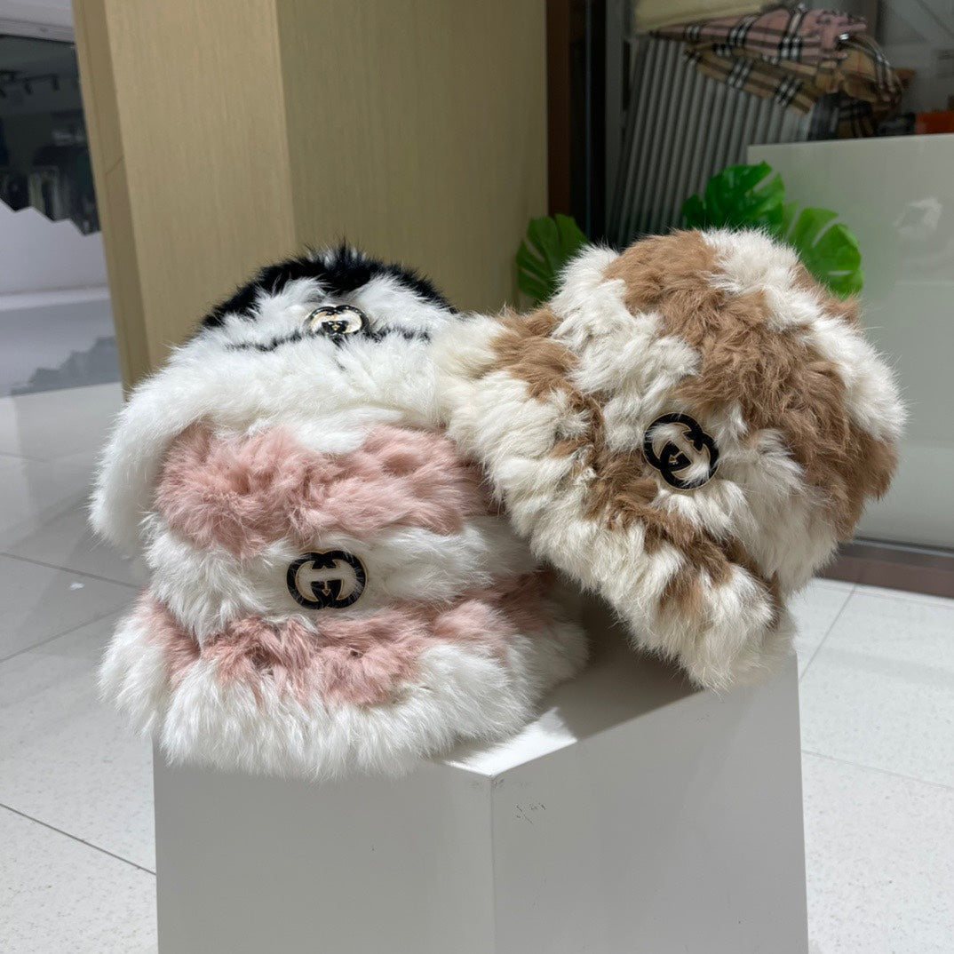 BUCKET HAT IN MEDIUM BROWN MIX WHITE RABBIT FUR 404638