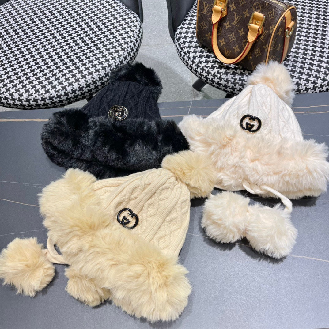 DEERSTALKER HAT IN BLACK WOOL AND FLEECE 434696