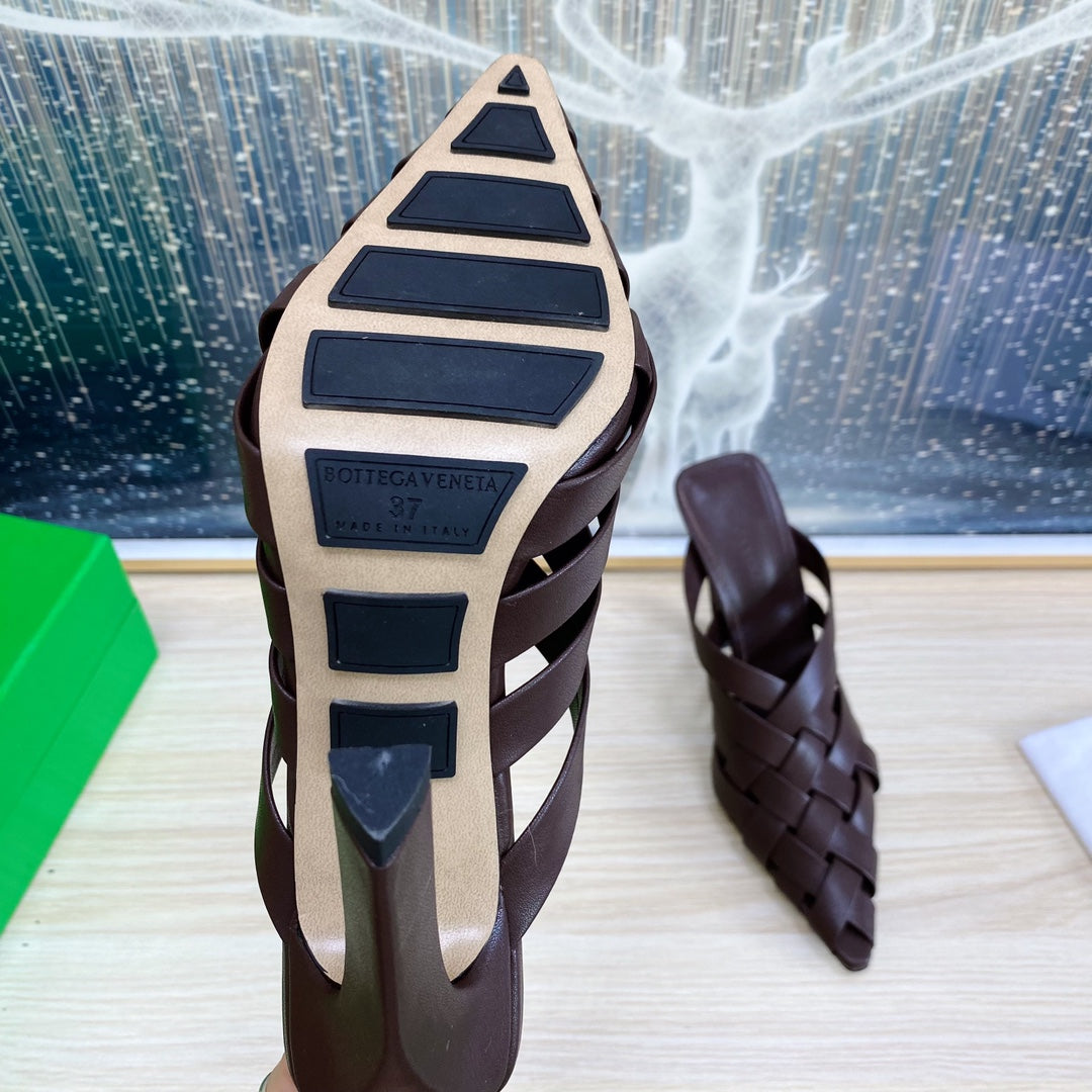 ALFIE LEATHER HIGH MULES IN CHOCOLATE BROWN CALFSKIN WITH WOVEN DESIGN