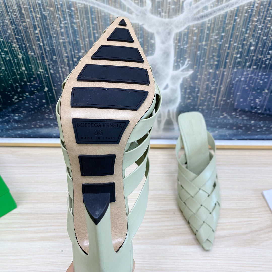 ALFIE LEATHER HIGH MULES IN PEARL GRAY CALFSKIN WITH WOVEN DESIGN