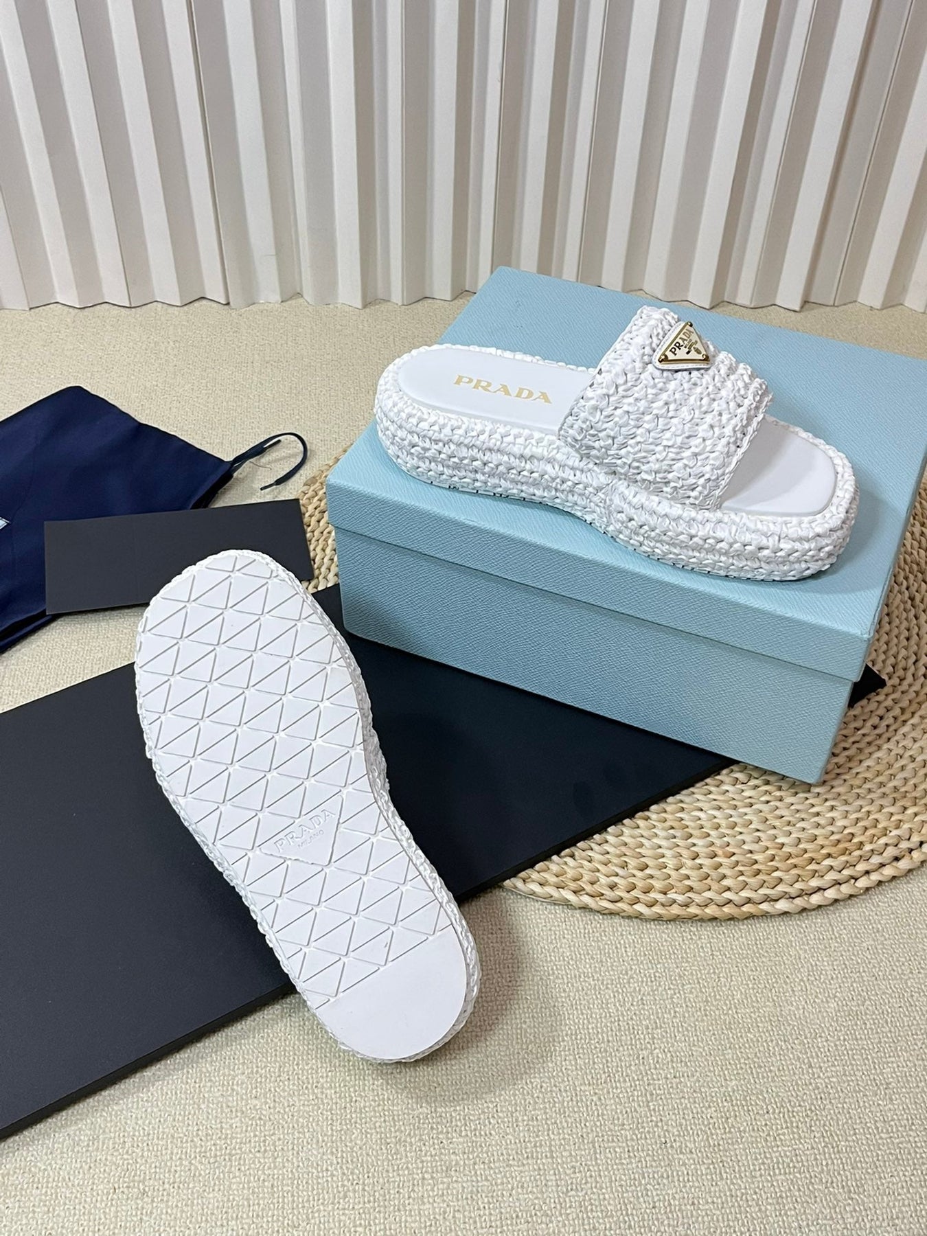 PRA CROCHET FLATFORM SLIDES WHITE RAFFIA