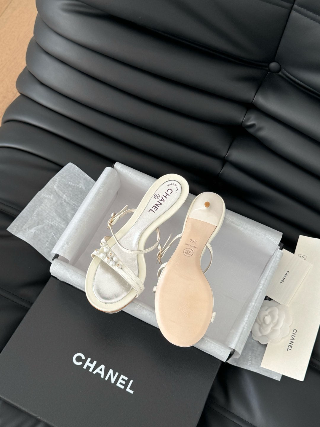 PEARL SANDAL IN WHITE LAMBSKIN 35 MM