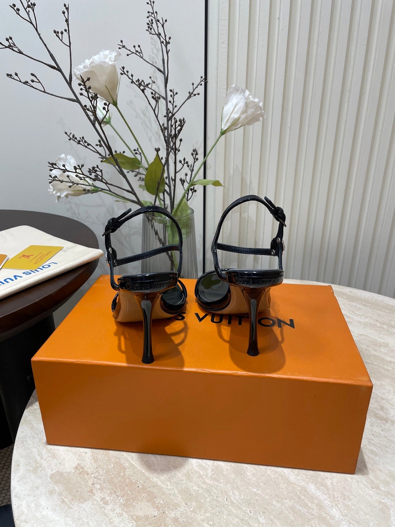 6AM HIGH SANDAL 95 MM IN BLACK PATENT LAMBSKIN