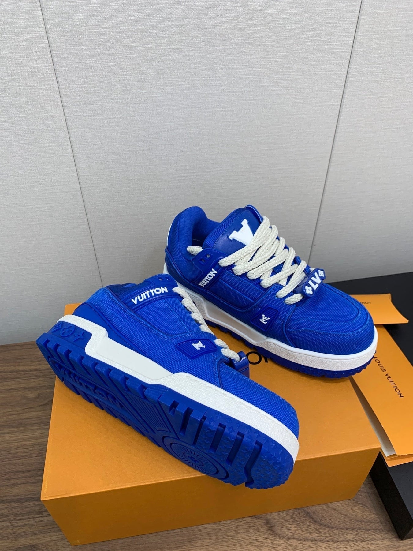 LV WOMEN'S TRAINER IN COBALT BLUE JACQUARD AND CALFSKIN