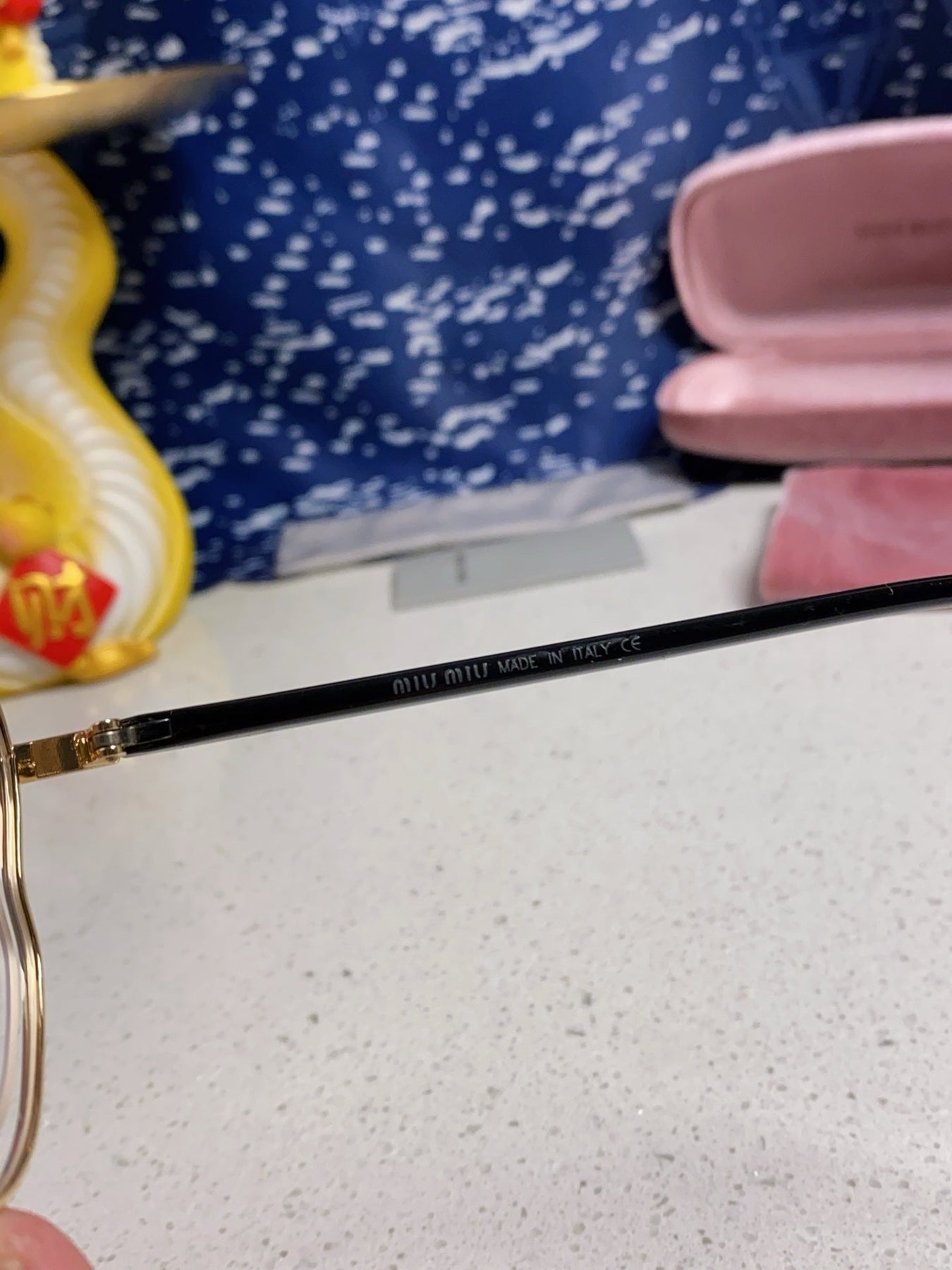 RUNWAY SUNGLASSES 571637 IN GOLD METAL CLEAR LENSES